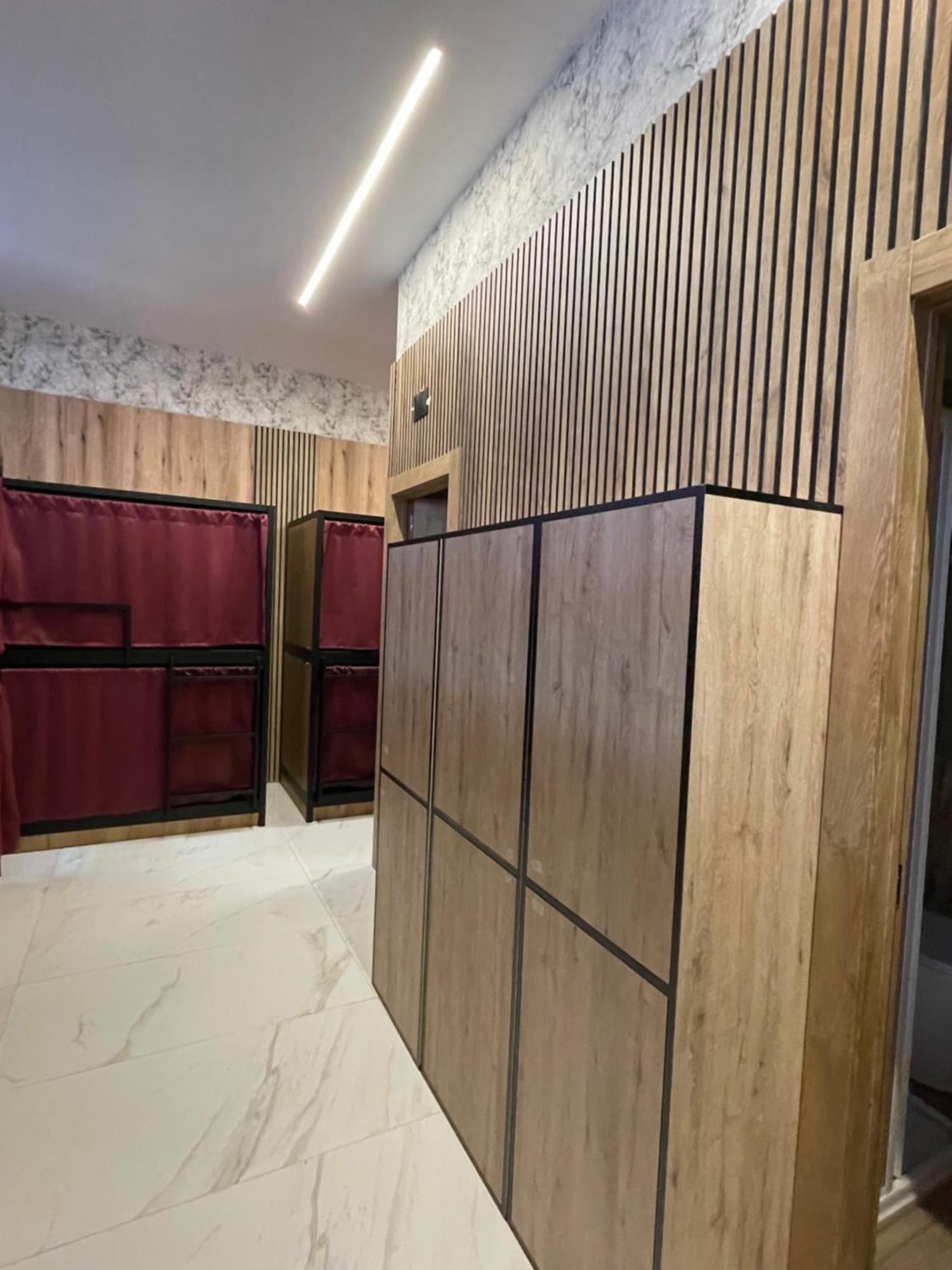 Velvet Hostels Pacifico Madrid Luaran gambar
